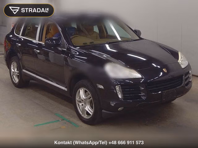 PORSCHE CAYENNE 4WD BASE GRADE 2010, samochód z aukcji Japonii