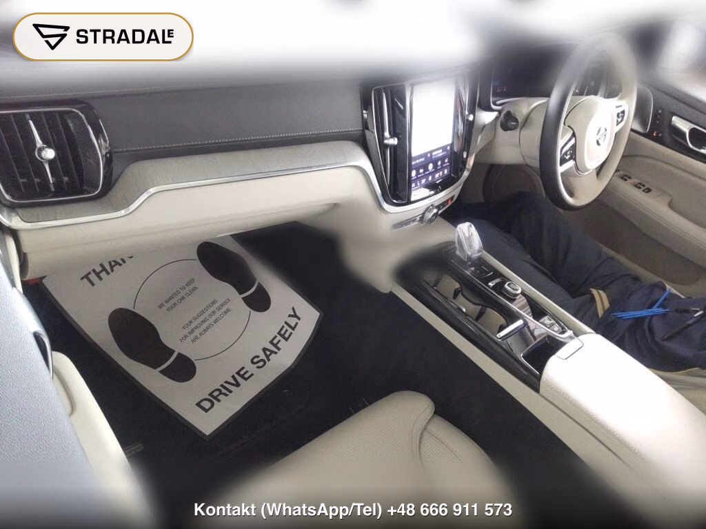 VOLVO V60 4WD RECHARGE ULTIMATE T6 AWD PLUG-IN HYBRID, miniaturka 4