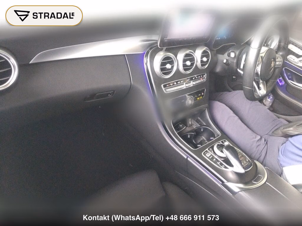 MERCEDES BENZ C-CLASS 4D C220D LAUREUS EDITION SPORTS PLUS PACKAG, miniaturka 4