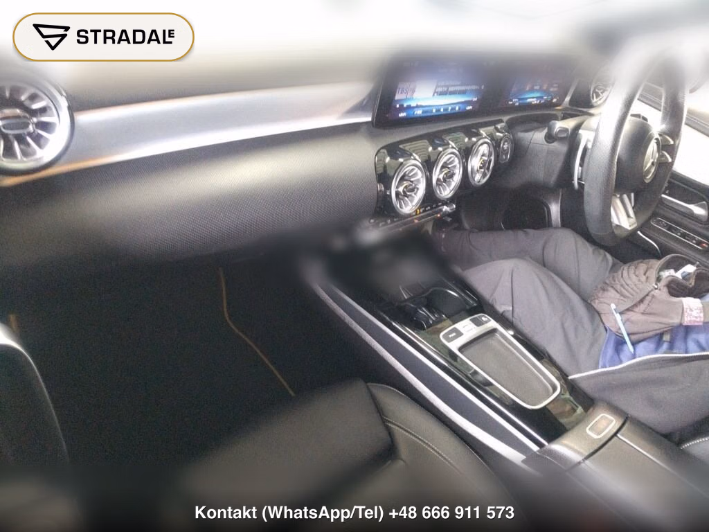 MERCEDES AMG A-CLASS 5D 4WD A35 4MATIC BSG MODEL, miniaturka 4