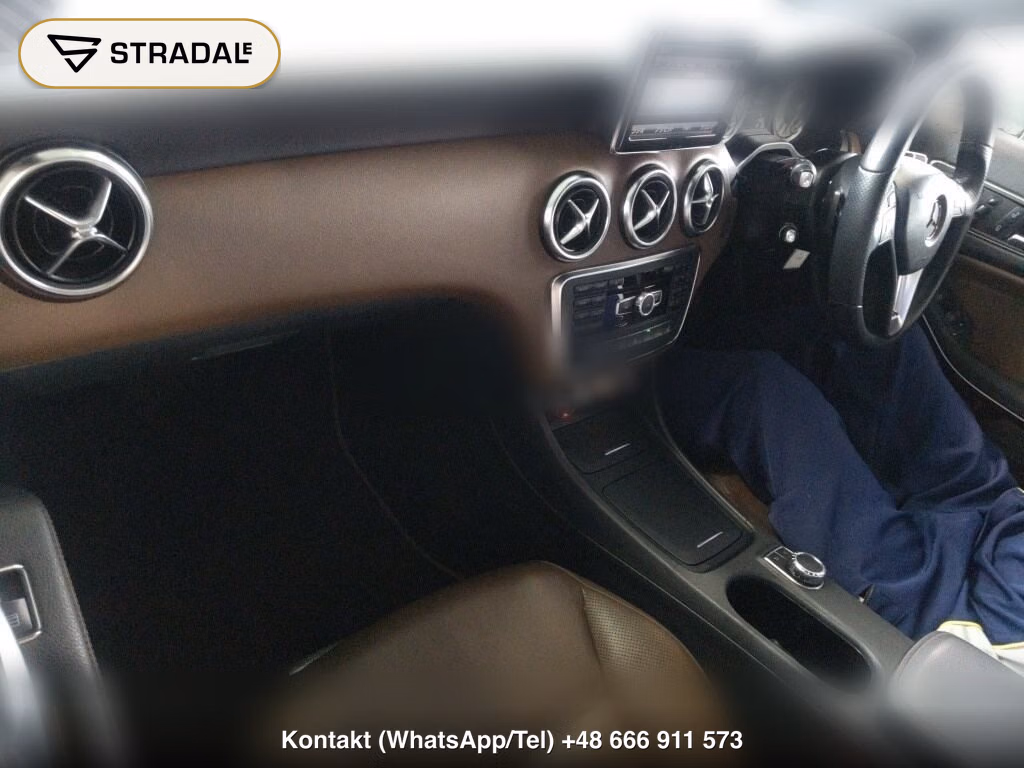 MERCEDES BENZ A-CLASS A180, miniaturka 4