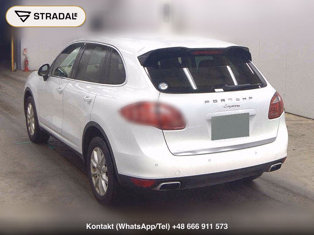 PORSCHE CAYENNE 4WD BASE GRADE, miniaturka 3