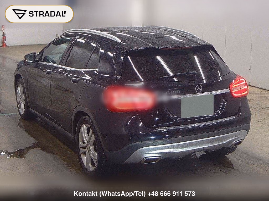 MERCEDES BENZ GLA-CLASS GLA180, miniaturka 3