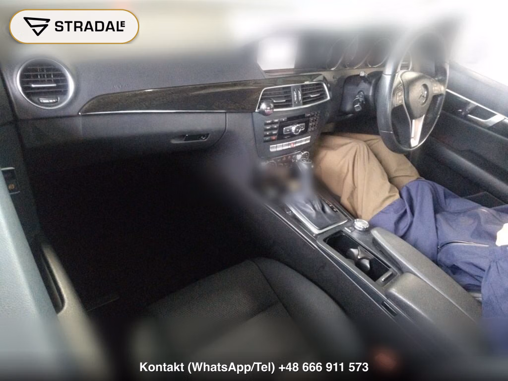 MERCEDES BENZ C-CLASS 4D C200 BLUEEFFICIENCY AVANTGARDE, miniaturka 4