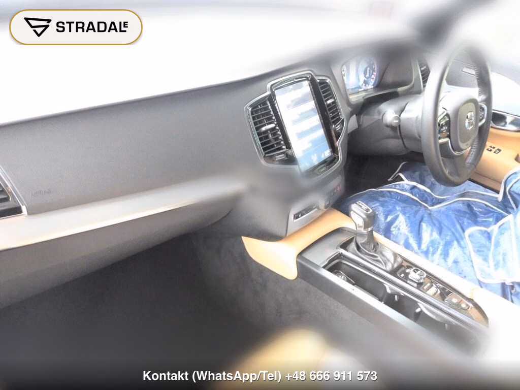 VOLVO XC90 4WD T5 AWD MOMENTUM, miniaturka 4