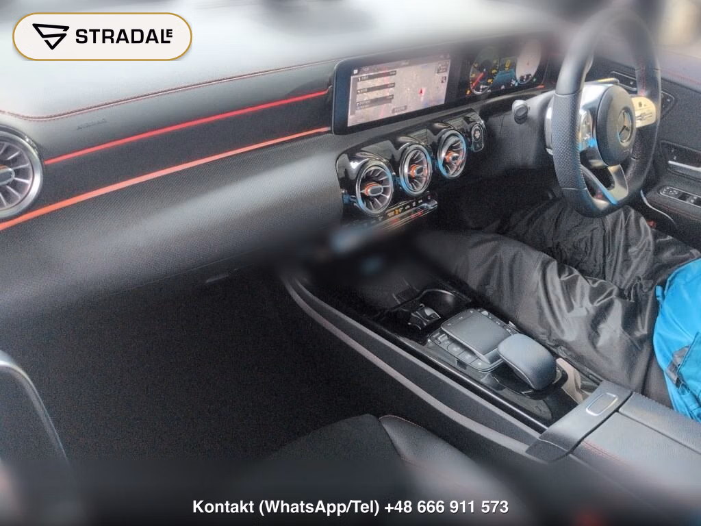 MERCEDES BENZ CLA-CLASS SHOOTING BRAKE CLA180 SHOOTING BRAKE AMG LINE, miniaturka 4