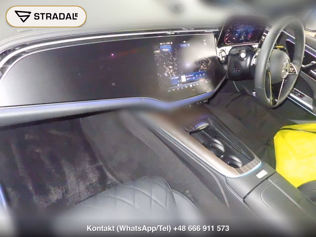 MERCEDES BENZ E-CLASS 4D E300 EXCLUSIVE ISG MODEL, miniaturka 4