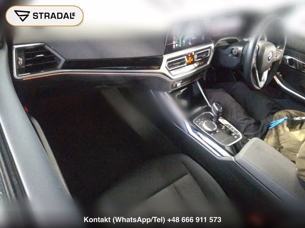 BMW 3 SERIES 4D 318I, miniaturka 4