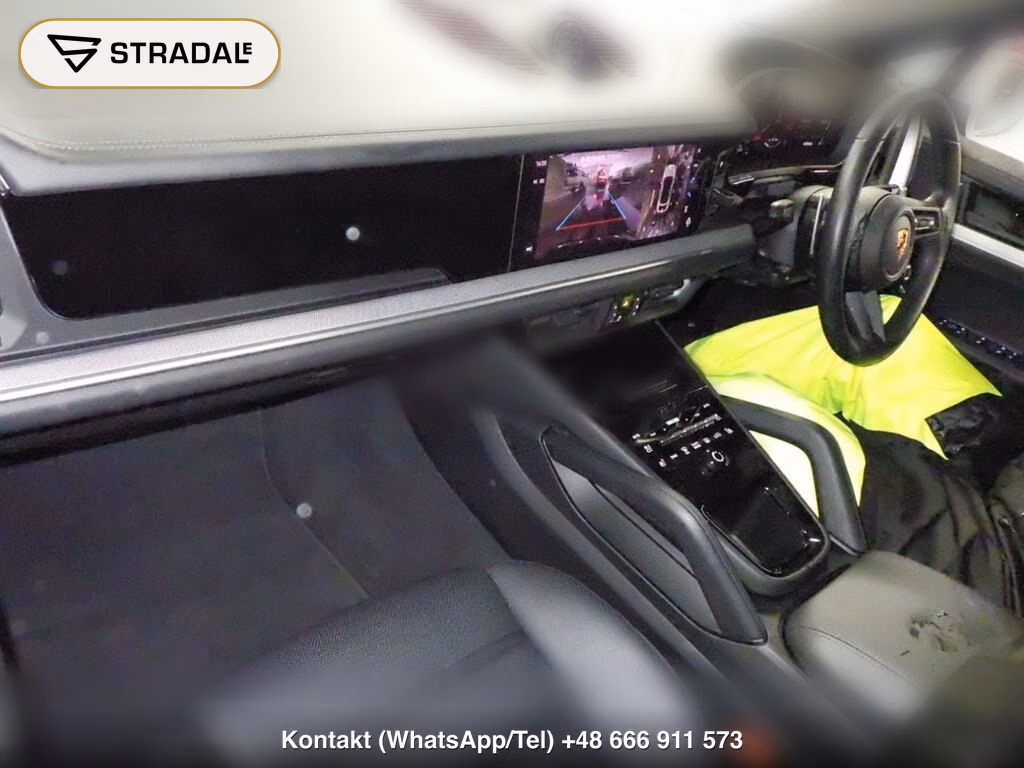PORSCHE CAYENNE COUPE 4WD BASE GRADE, miniaturka 4