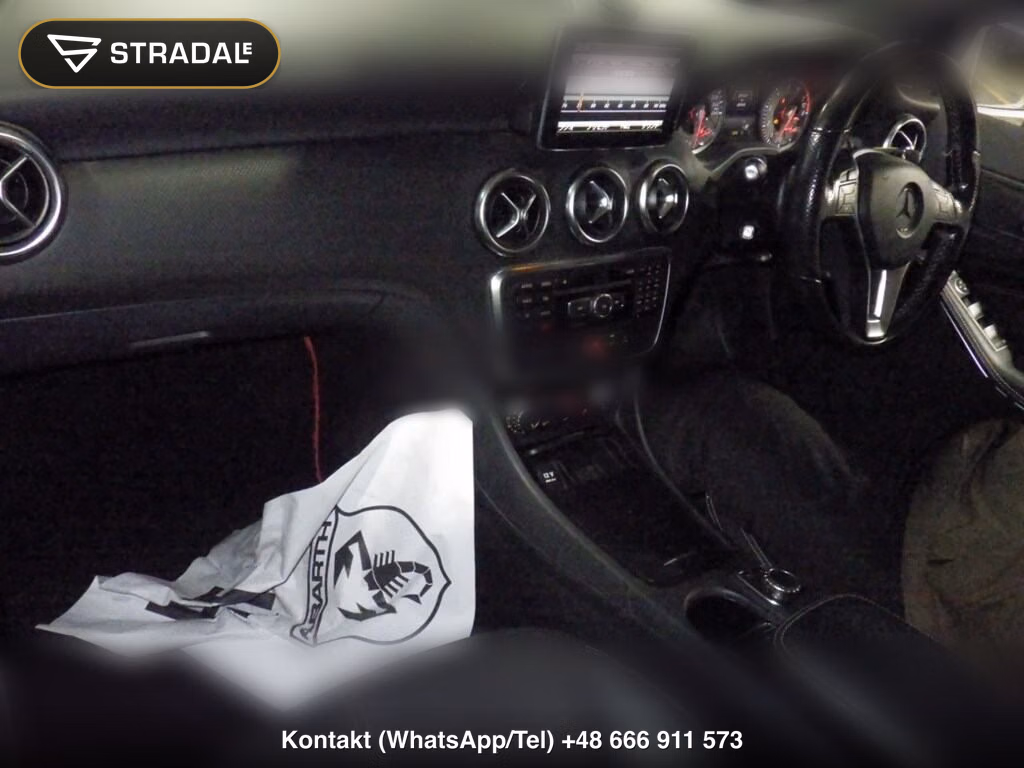 MERCEDES BENZ A-CLASS A180, miniaturka 4