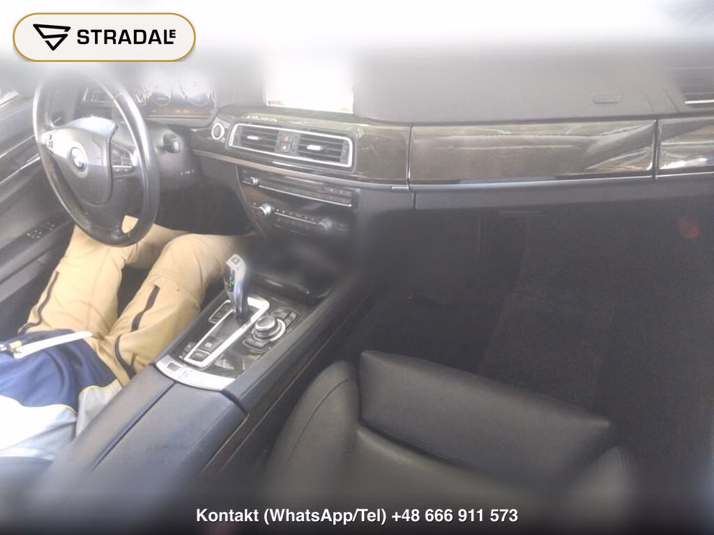 BMW 7 SERIES ANNIVERSARY EDITION, miniaturka 4