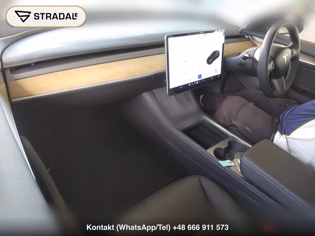 TESLA MODEL 3 4WD PERFOMANCE, miniaturka 4