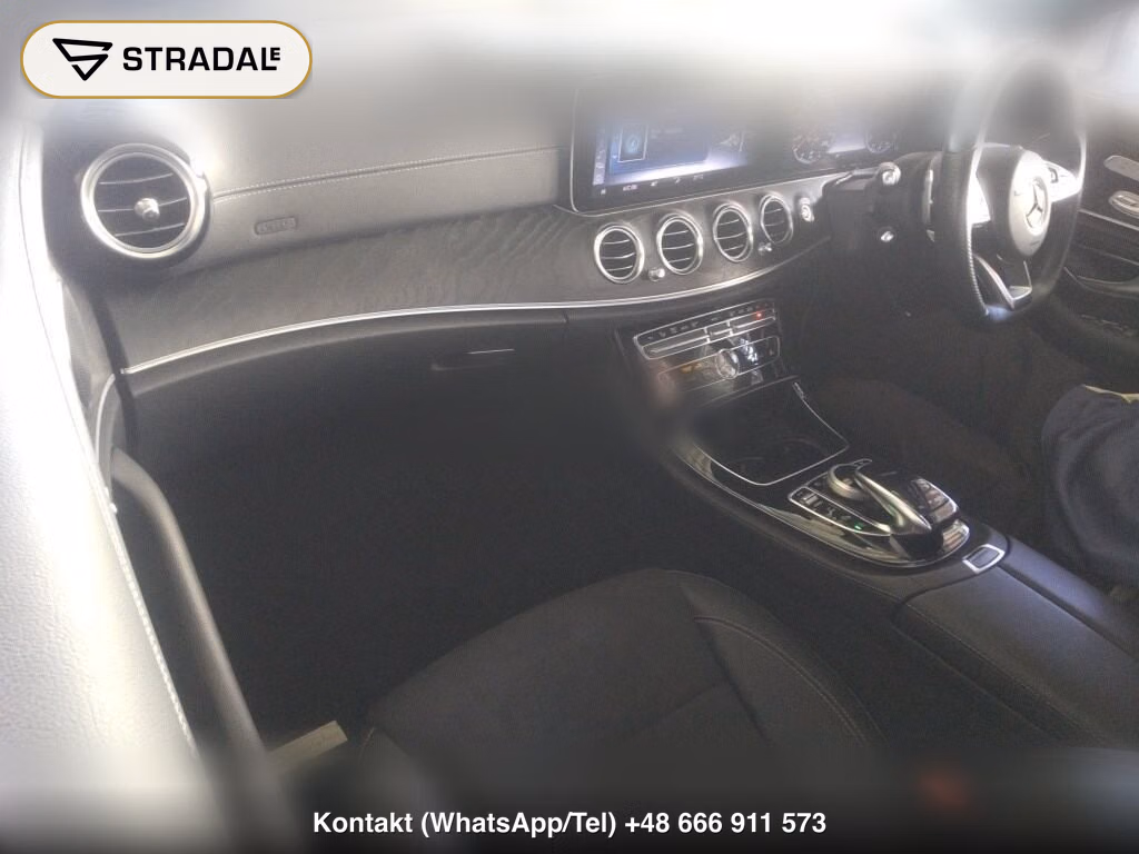 MERCEDES BENZ E-CLASS 4D E200 AVANTGARDE SPORTS, miniaturka 4
