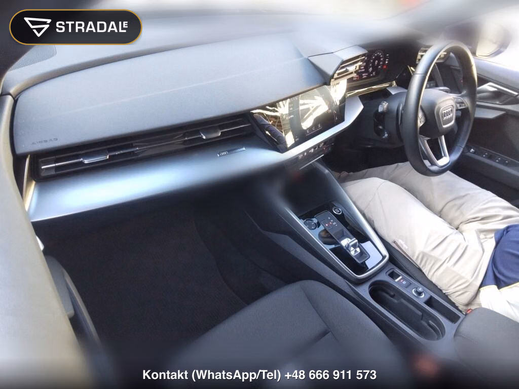 AUDI A3 SEDAN 30TFSI ADVANCED, miniaturka 4