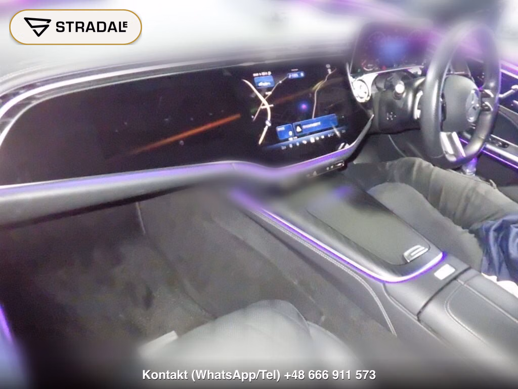 MERCEDES BENZ E-CLASS 4D E200 AVANTGARDE ISG MODEL, miniaturka 4