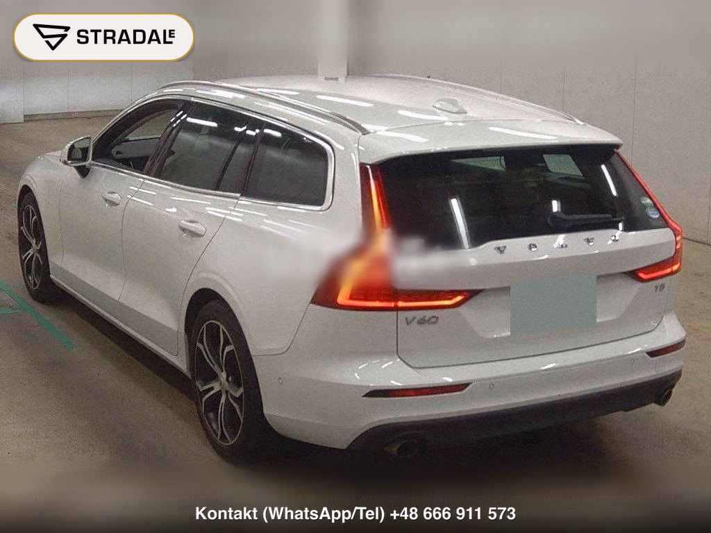 VOLVO V60 T5 MOMENTUM, miniaturka 3