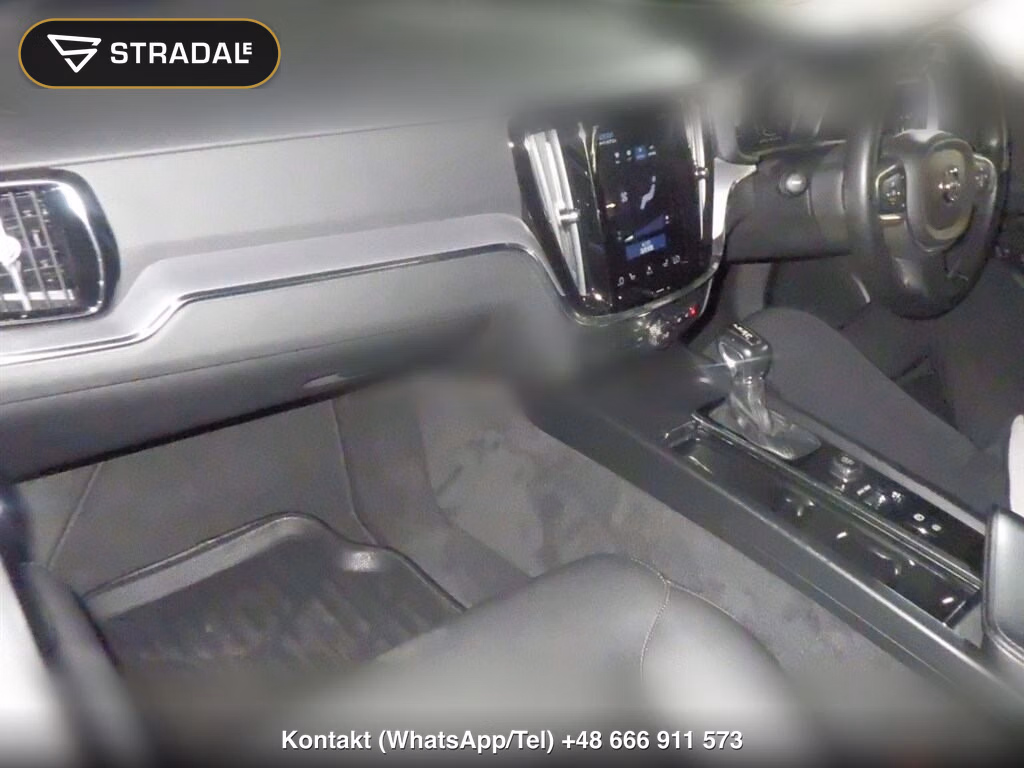 VOLVO V60 T5 MOMENTUM, miniaturka 4