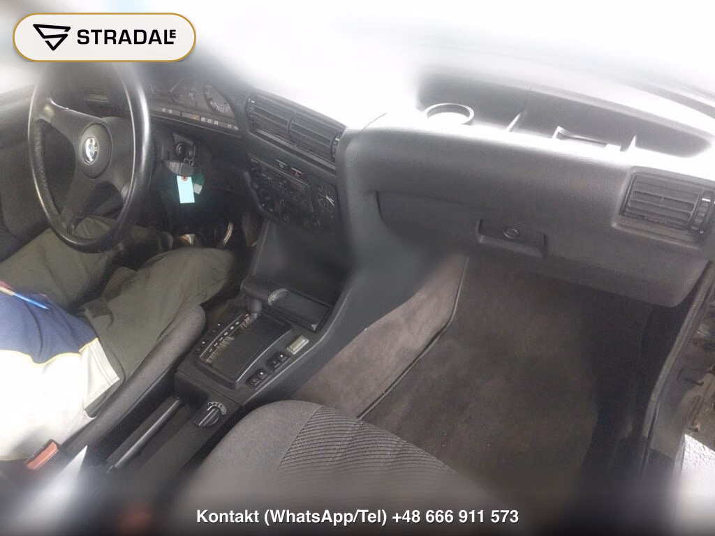 BMW 3 SERIES 4D 325I, miniaturka 4