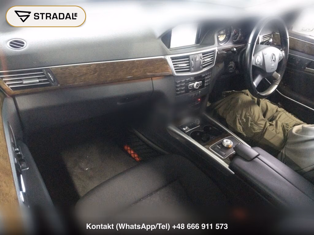 MERCEDES BENZ E-CLASS STATIONWAGON E250 BLUEEFFICIENCY STATIONWAGON, miniaturka 4