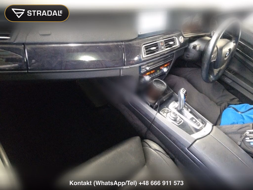 BMW 7 SERIES 750I, miniaturka 4
