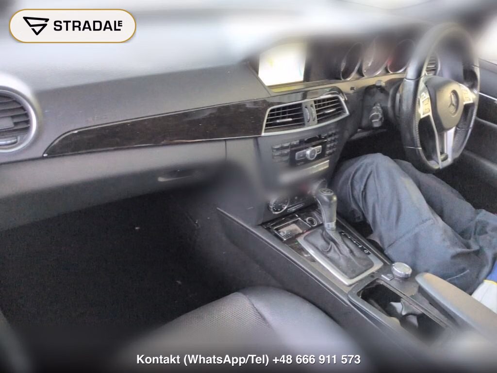MERCEDES BENZ C-CLASS STATIONWAGON C200 BLUEEFFICIENCY STATIONWAGON AVANTGA, miniaturka 4