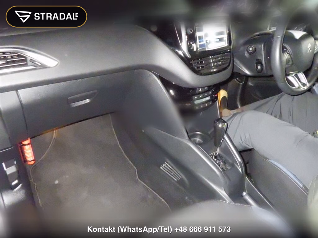 PEUGEOT 208 5D PREMIUM, miniaturka 4