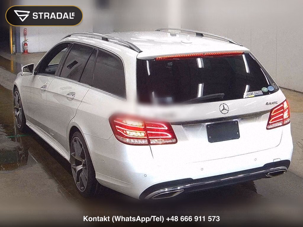 MERCEDES BENZ E-CLASS STATIONWAGON 4WD E300 4MATIC STATIONWAGON AVANTGARDE AMG, miniaturka 2