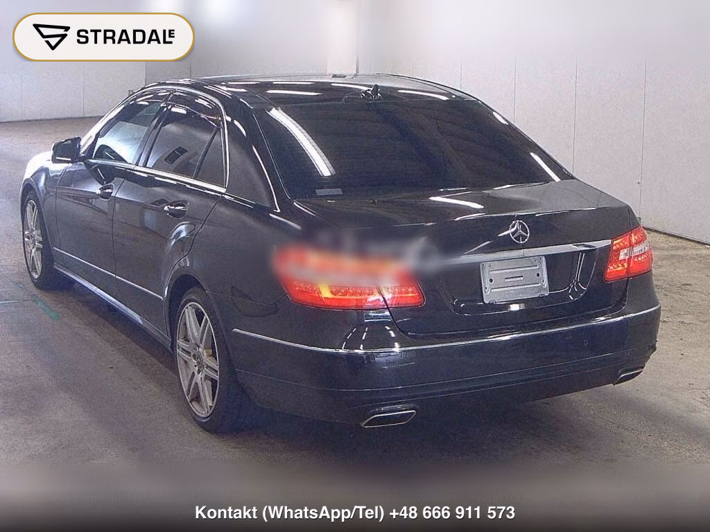 MERCEDES BENZ E-CLASS 4D E300 BLUEEFFICIENCY AVANTGARDE, miniaturka 3