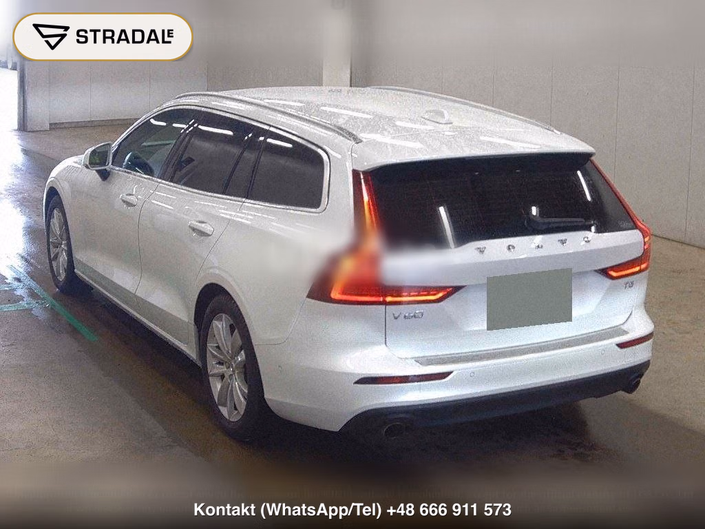 VOLVO V60 T5 MOMENTUM, miniaturka 3
