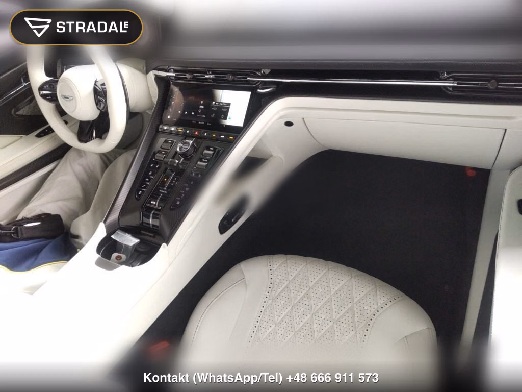 ASTON MARTIN DB12 OP DB12 VOLANTE, miniaturka 4