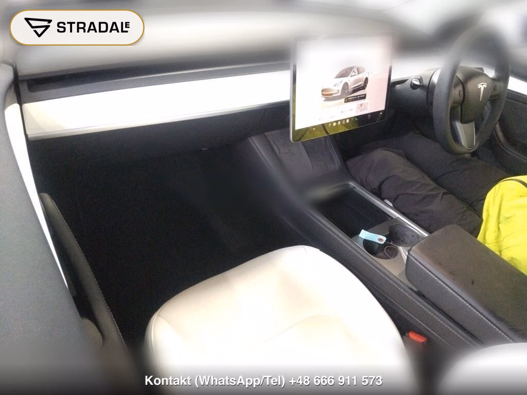 TESLA MODEL 3 BASE GRADE, miniaturka 4
