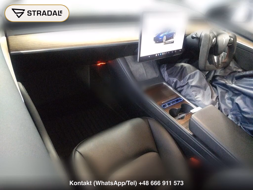 TESLA MODEL 3 BASE GRADE, miniaturka 4