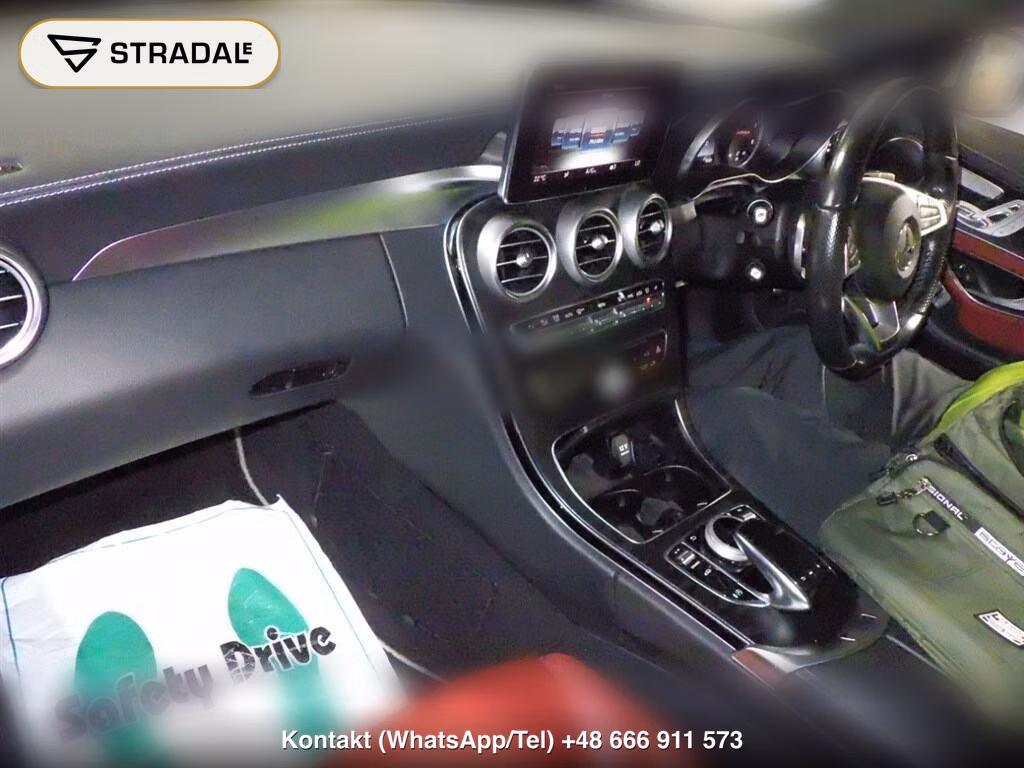 MERCEDES BENZ C-CLASS 4D C220D AVANTGARDE AMG LINE, miniaturka 4