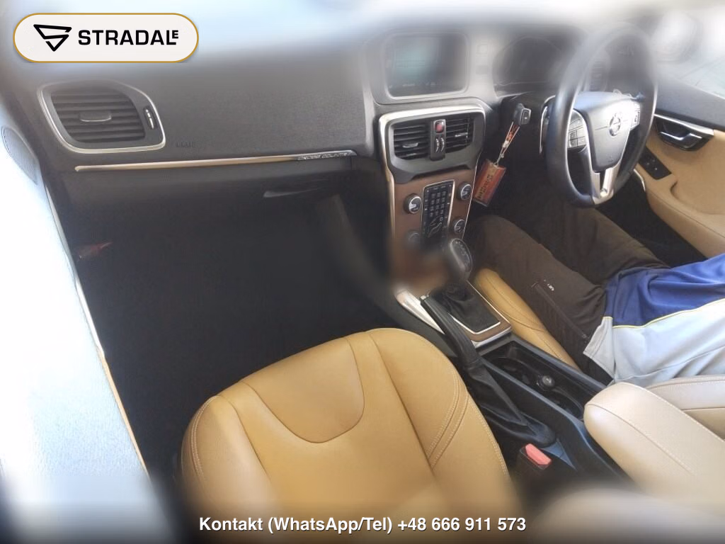VOLVO V40 CROSS COUNTRY D4 SUMMUM, miniaturka 4