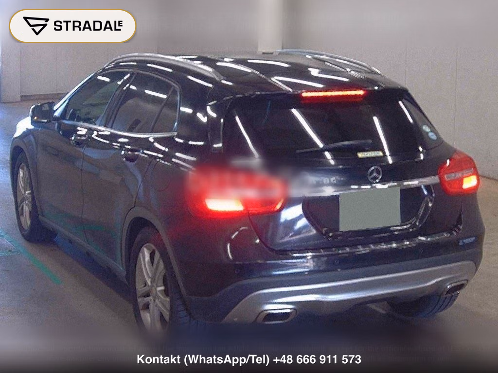 MERCEDES BENZ GLA-CLASS GLA180, miniaturka 3