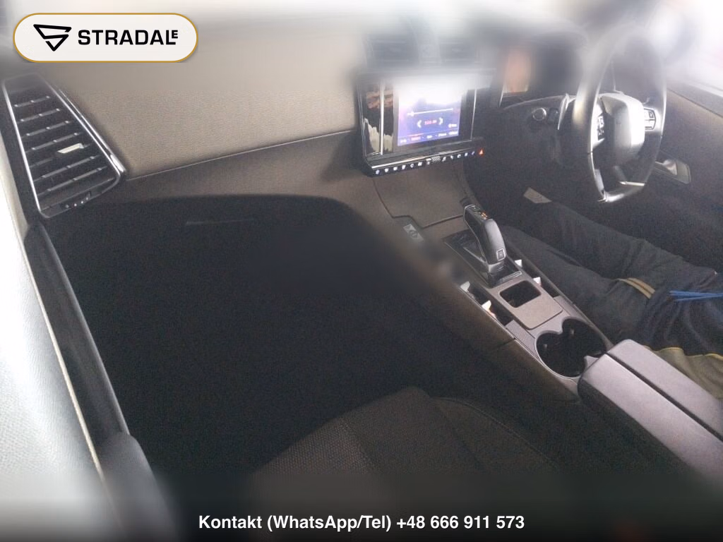 DS AUTOMOBILES DS7 CROSSBACK BASTILLE BLUEHDI, miniaturka 4