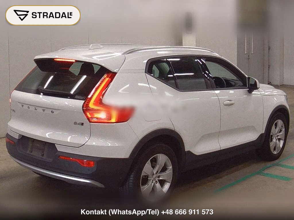 VOLVO XC40 4WD B4 AWD MOMENTUM, miniaturka 6