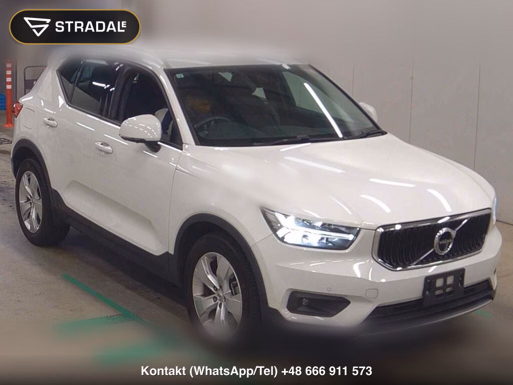 VOLVO XC40 4WD B4 AWD MOMENTUM 2021, aukcja z Japonii, zdjęcie 1