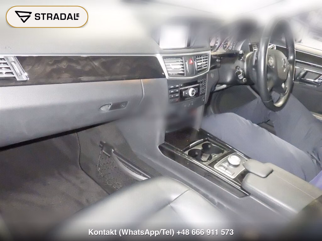 MERCEDES BENZ E-CLASS 4D E350 AVANTGARDE, miniaturka 4