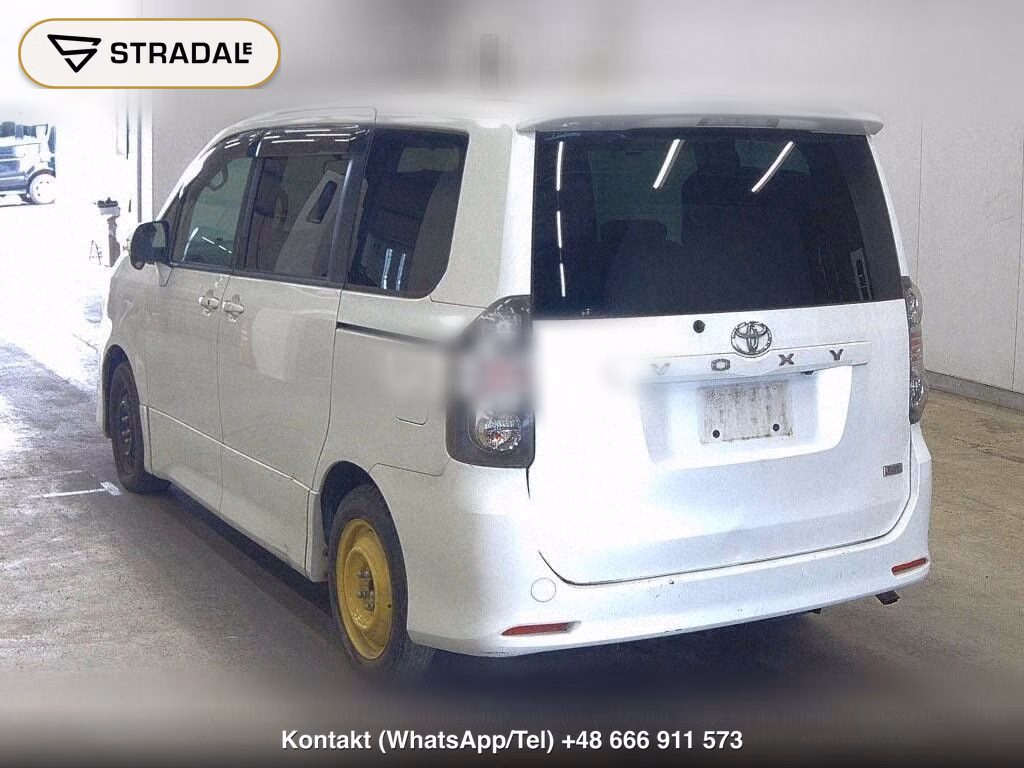 TOYOTA VOXY ZS, miniaturka 3