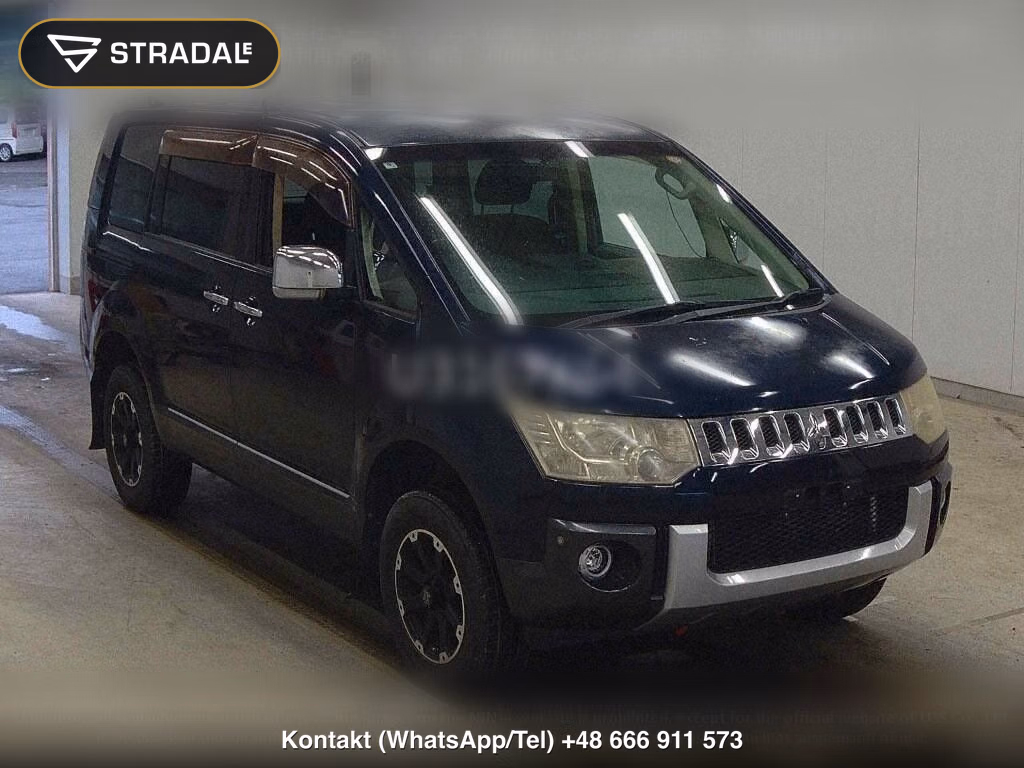 MITSUBISHI DELICA D:5 4WD CHAMONIX, miniaturka 2