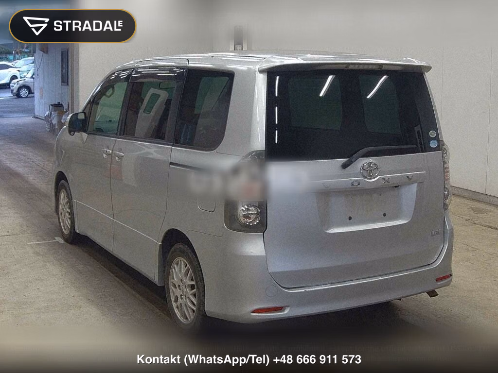 TOYOTA VOXY ZS, miniaturka 3