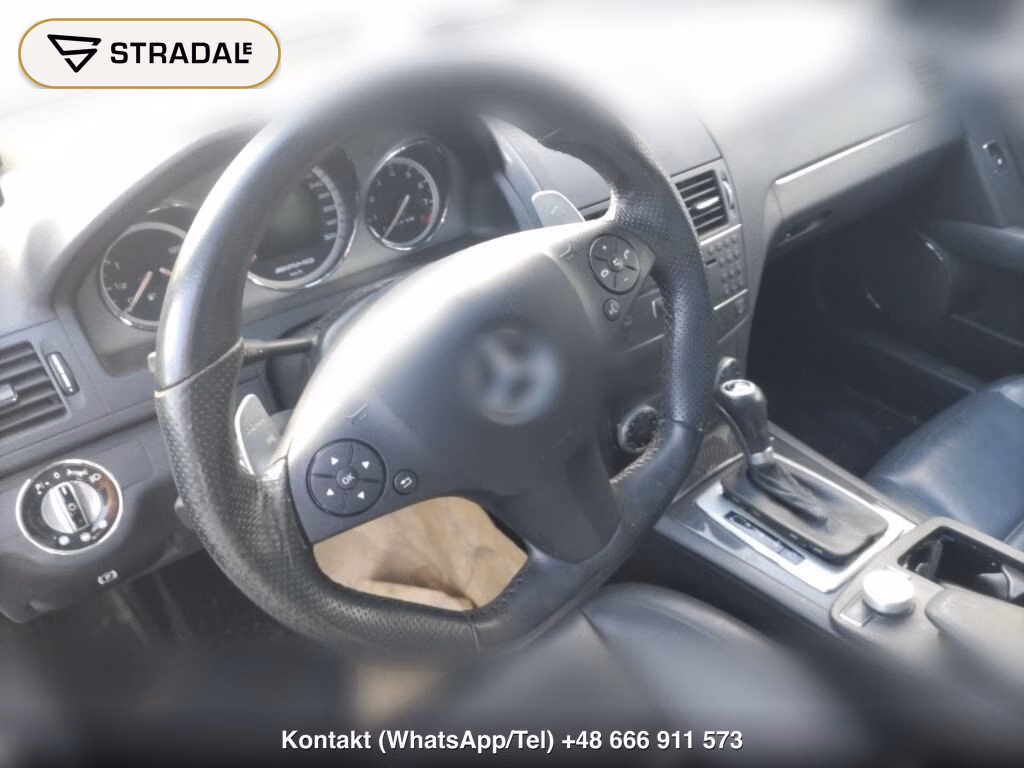 MERCEDES BENZ C-CLASS 4D C63 AMG, miniaturka 4