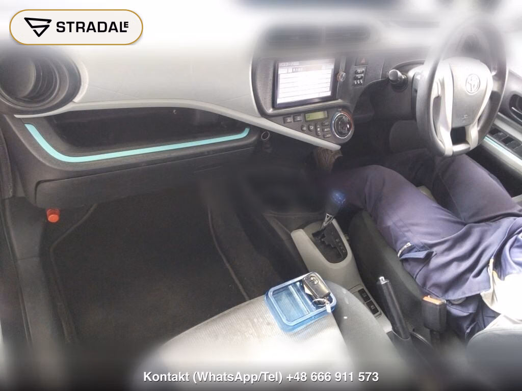 TOYOTA AQUA, miniaturka 4