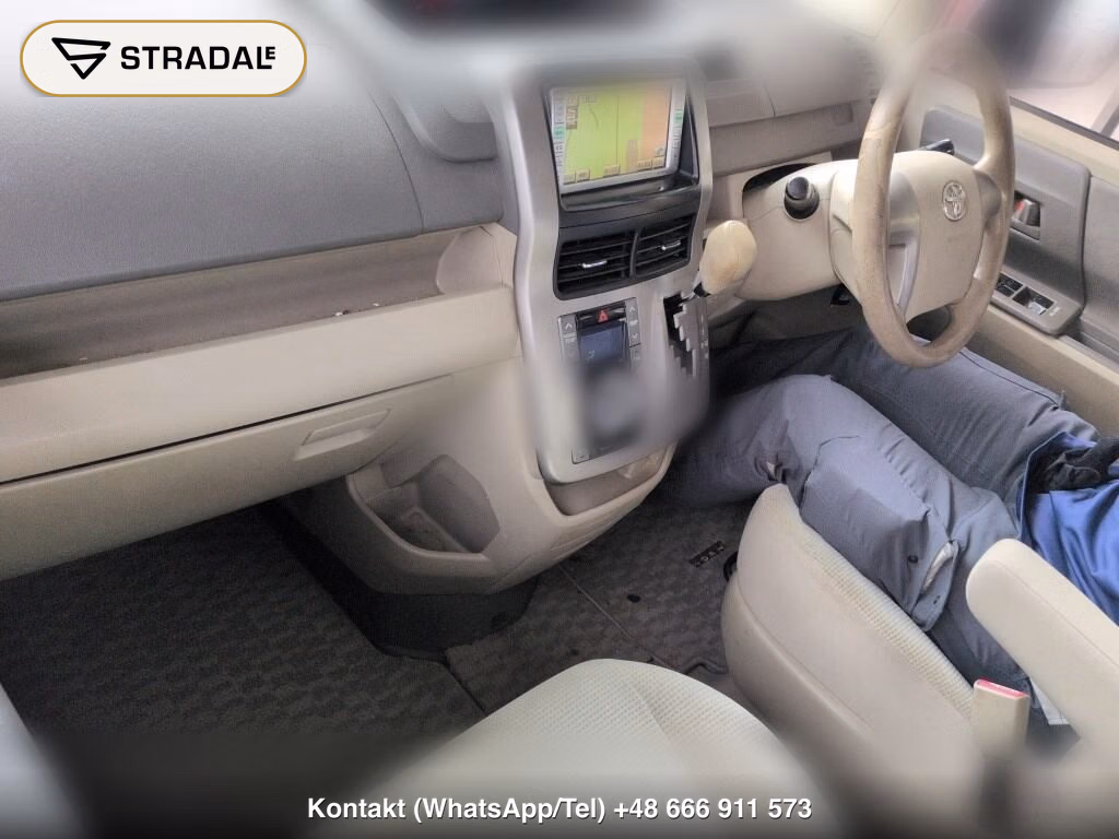 TOYOTA NOAH 4WD X L SELECTION, miniaturka 4