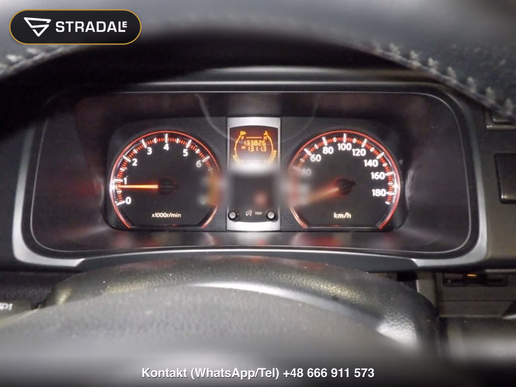 NISSAN SERENA 5D, miniaturka 7
