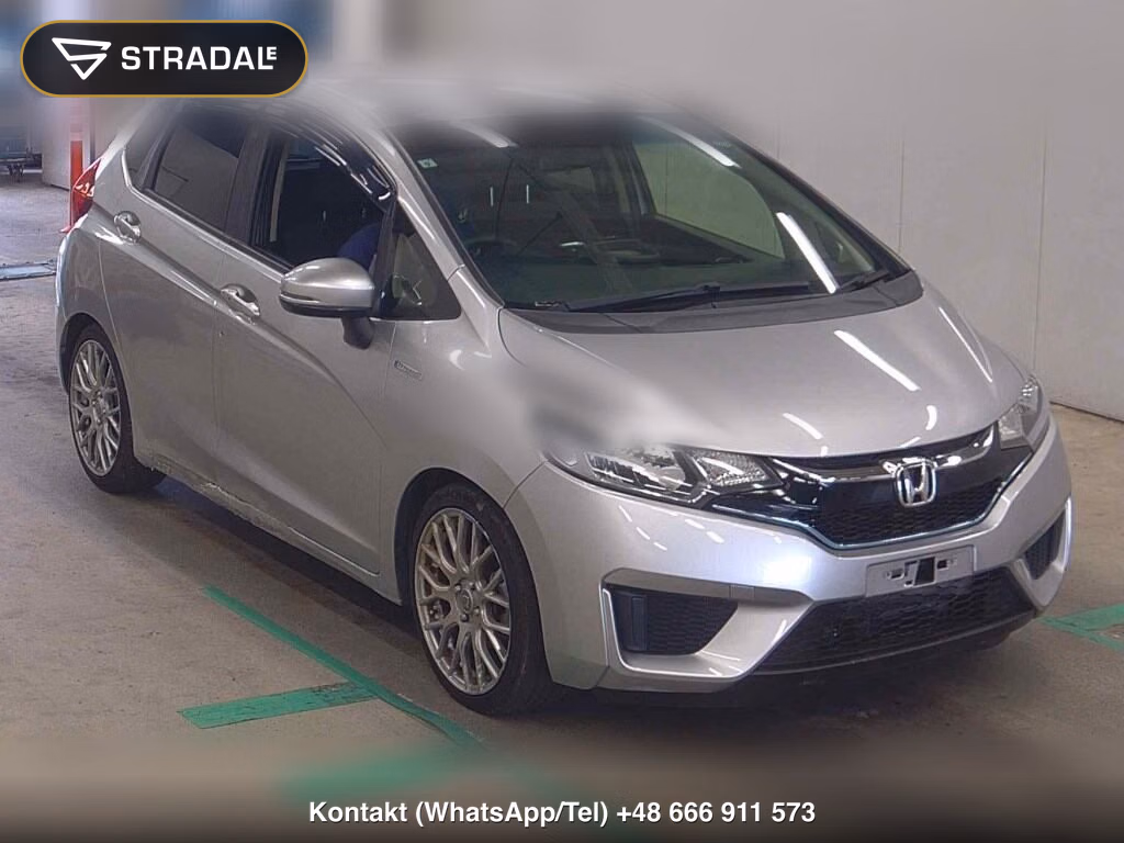 HONDA FIT HYBRID F PACKAGE 2015, aukcja z Japonii, zdjęcie 1