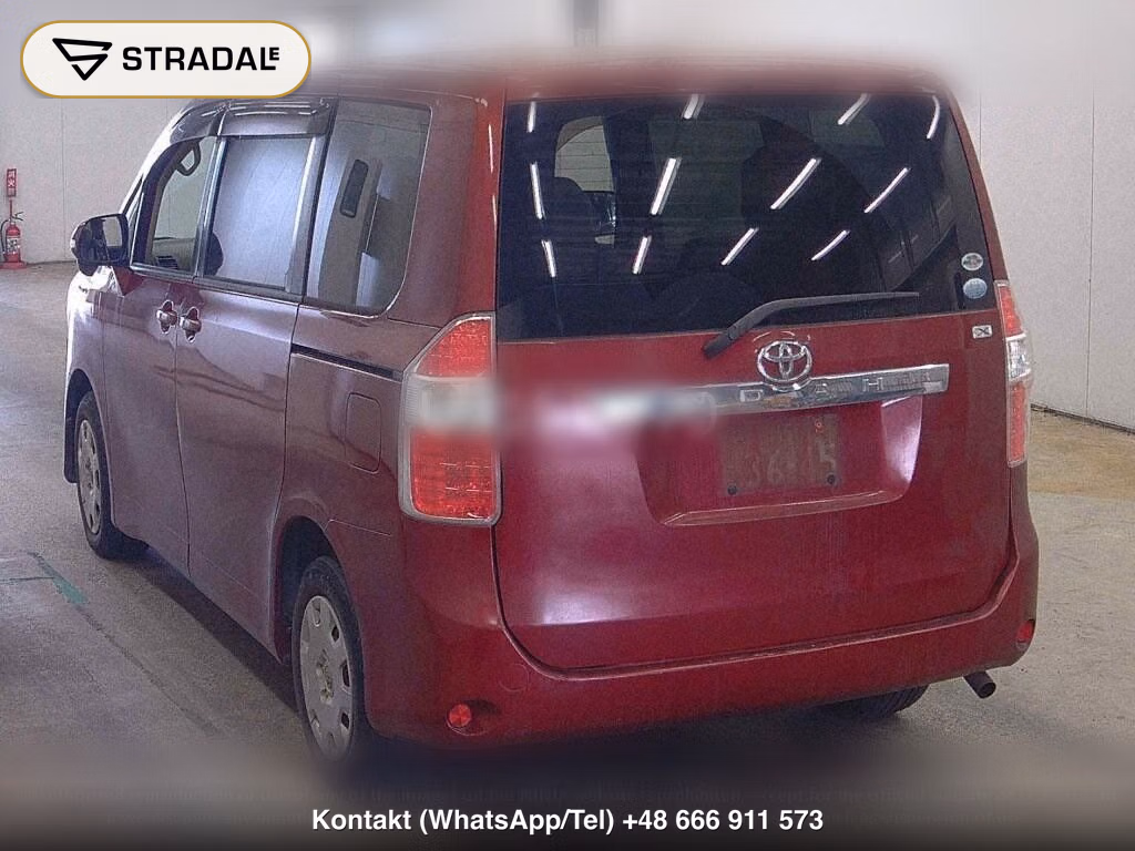 TOYOTA NOAH, miniaturka 3