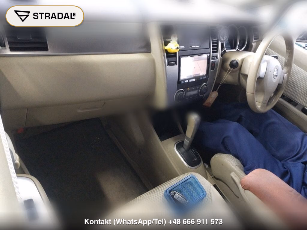 NISSAN TIIDA 15M, miniaturka 4