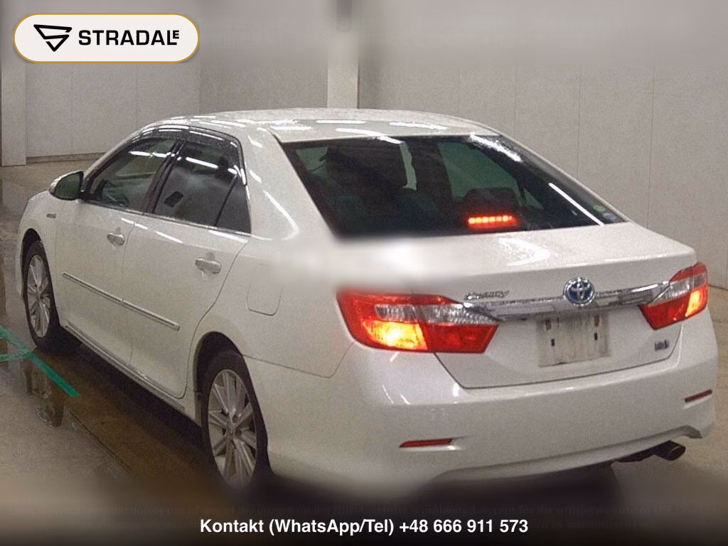 TOYOTA CAMRY 4D, miniaturka 3